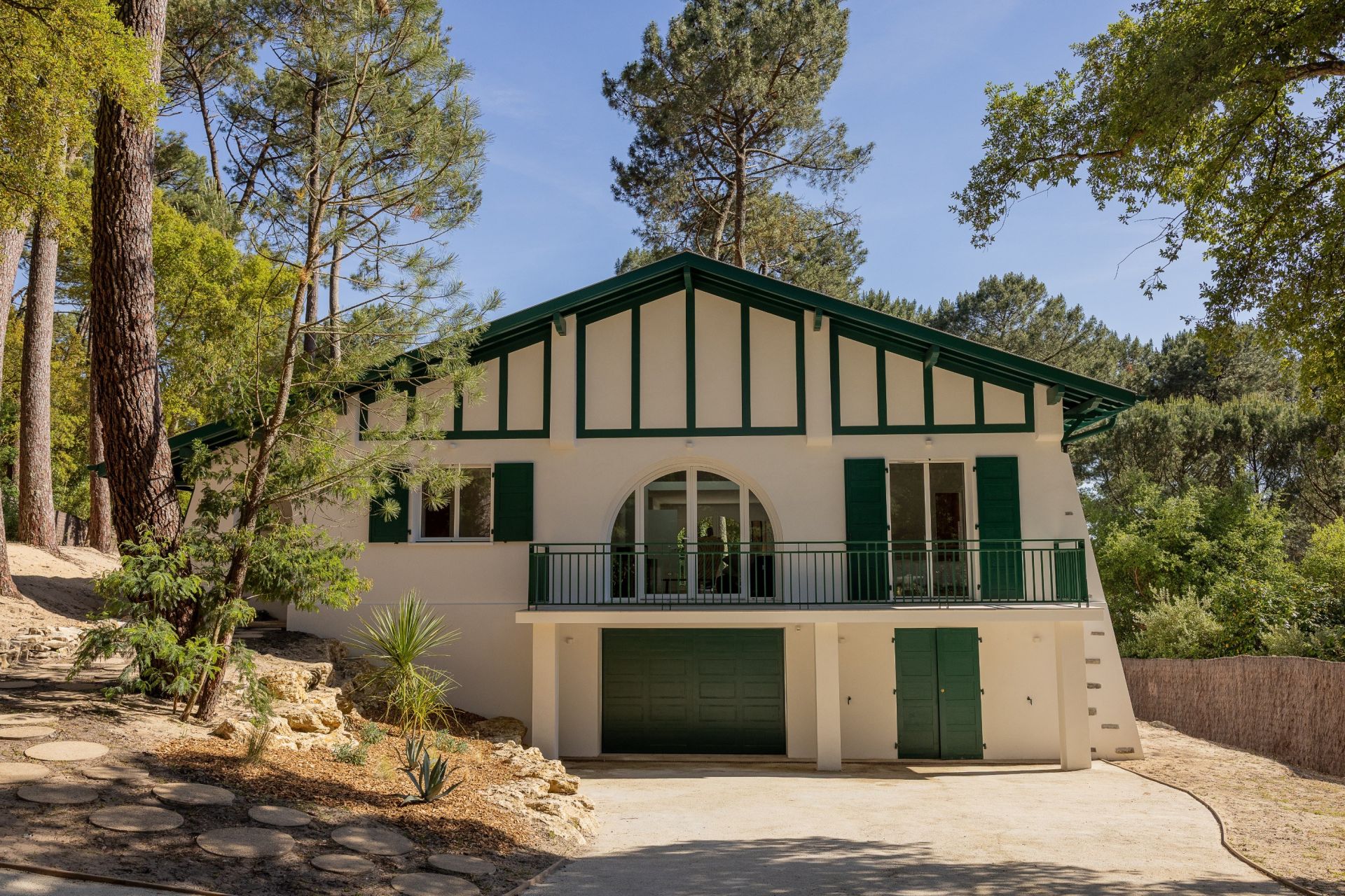 villa 7 rooms for sale on HOSSEGOR (40150)