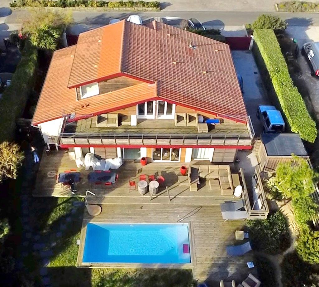 villa 9 pièces en vente sur HOSSEGOR (40150)