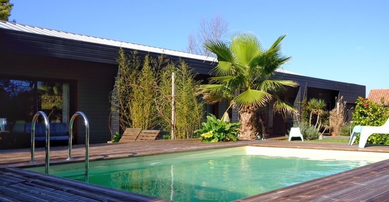 Villa contemporaine d'architecte avec piscine 